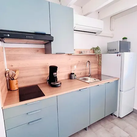 La Coquette, Maison Climatisee, Piscine, A 300m A Pied, Wifi Et Equipements Bebe Offerts بيت للعطل